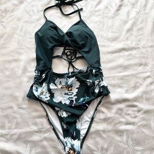 NWT Cupshe Dark Green Floral One Piece Cutout Swimsuit